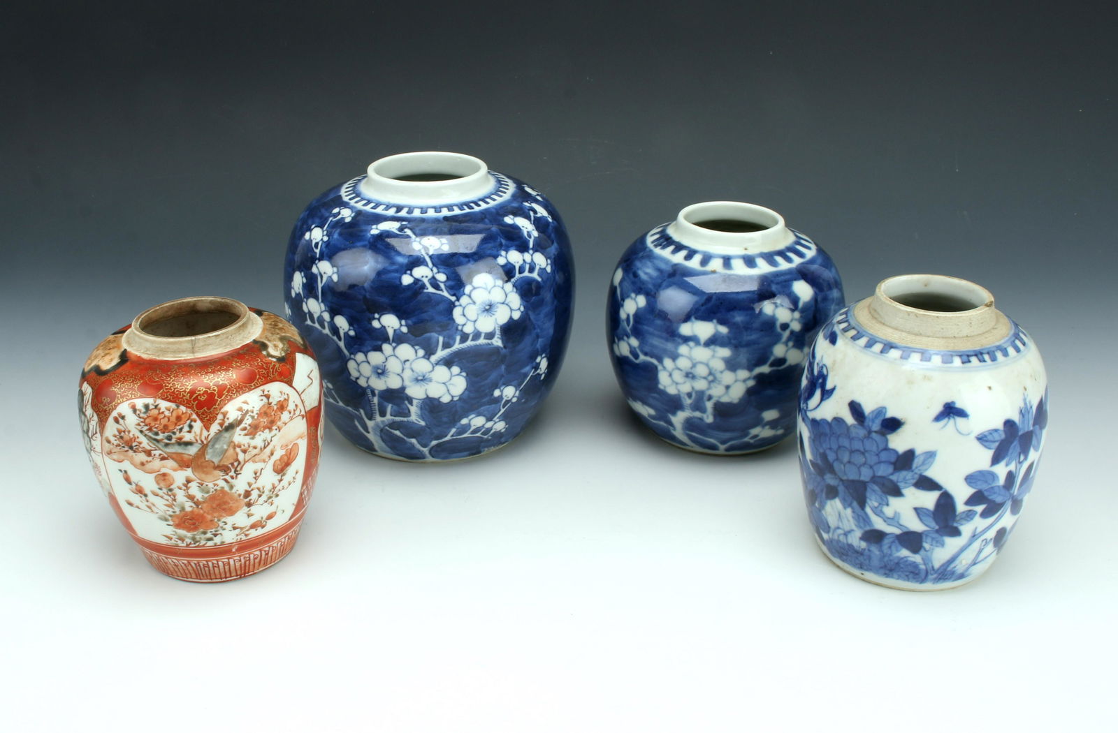 4 PIECE ASSORTED GINGER JARS (1 of 3)