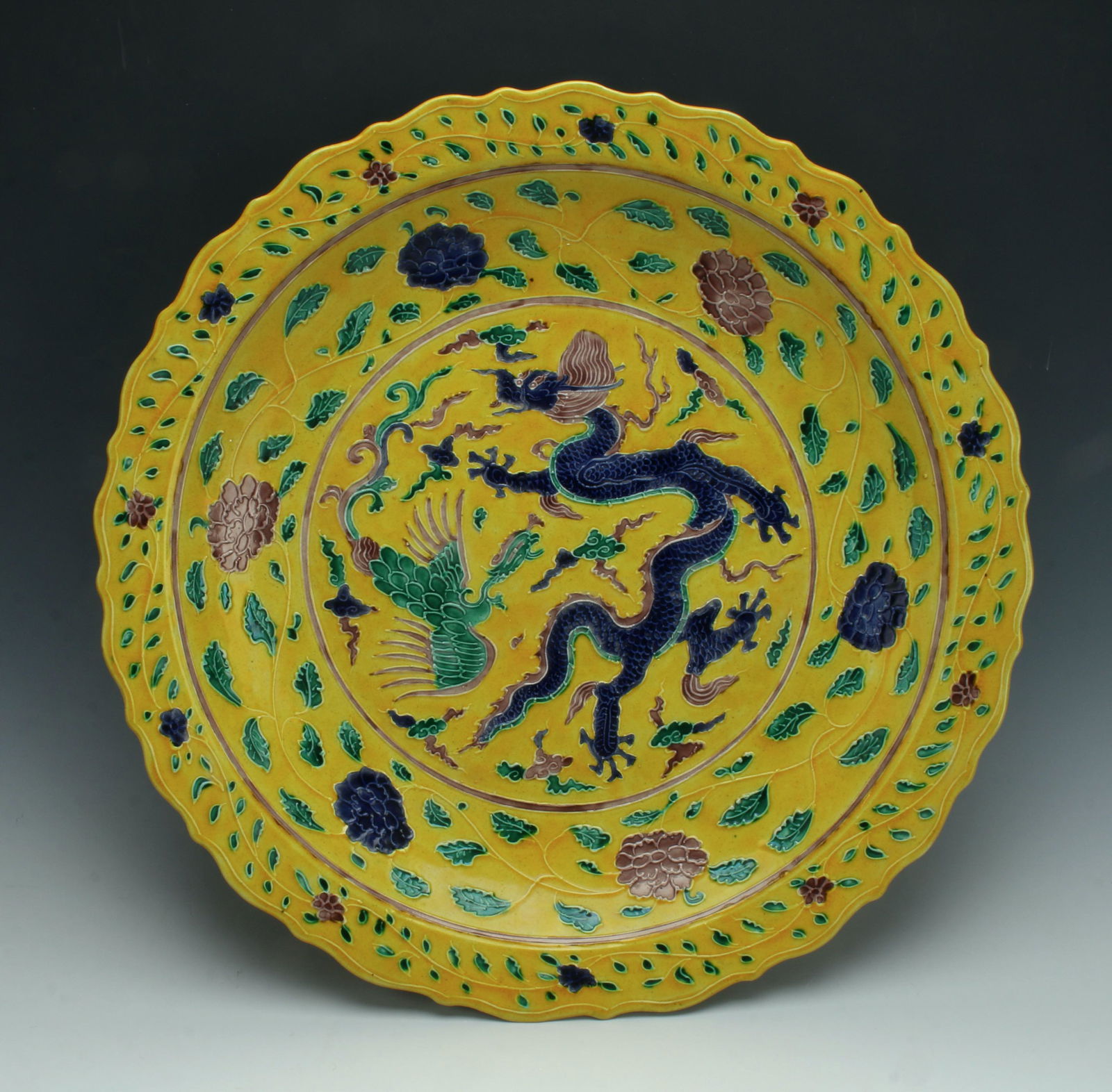 LARGE YELLOW DRAGON & PHOENIX CHARGER (1 of 8)