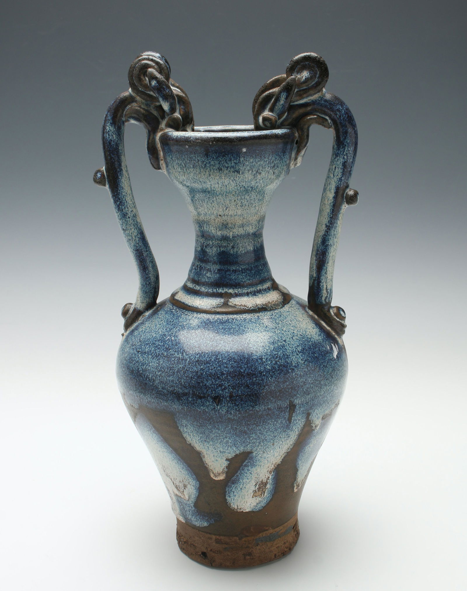 DRAGON HANDLED VASE (1 of 5)