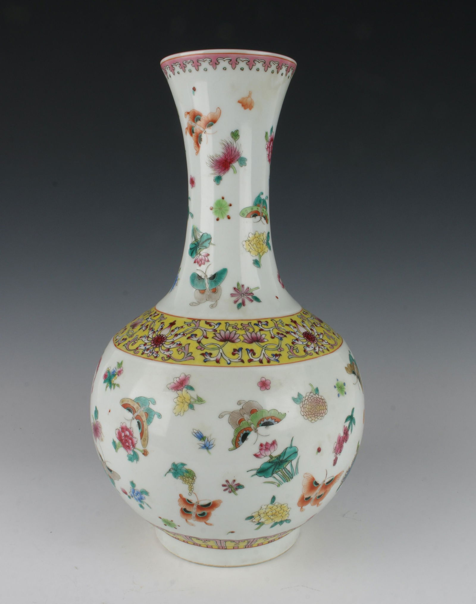 LARGE HUNDRED BUTTERFLY VASE (1 of 4)