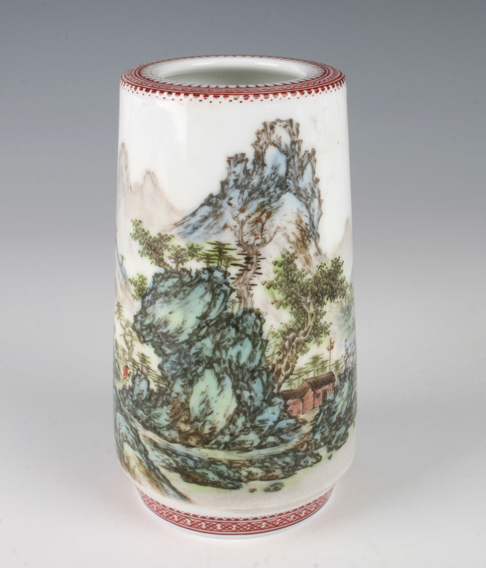SMALL PORCELAIN CYLINDRICAL BRUSH POT (1 of 6)