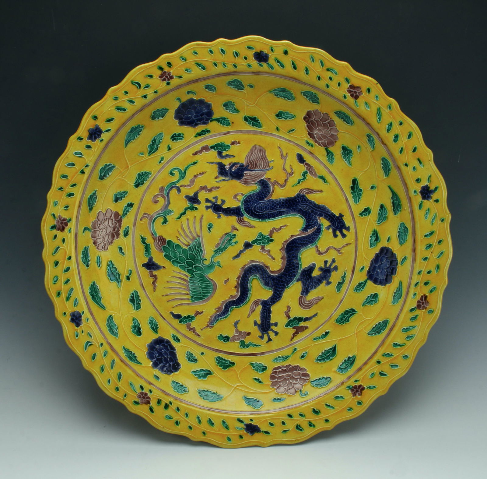 LARGE YELLOW DRAGON & PHOENIX CHARGER (1 of 8)