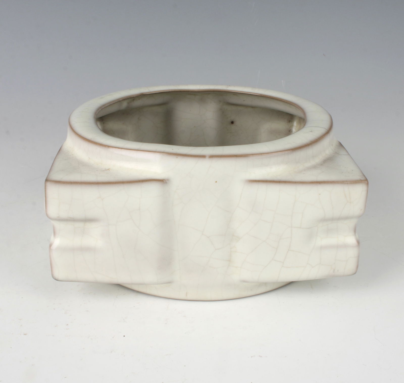 CONG STYLE PALE CELADON CENSER (1 of 6)
