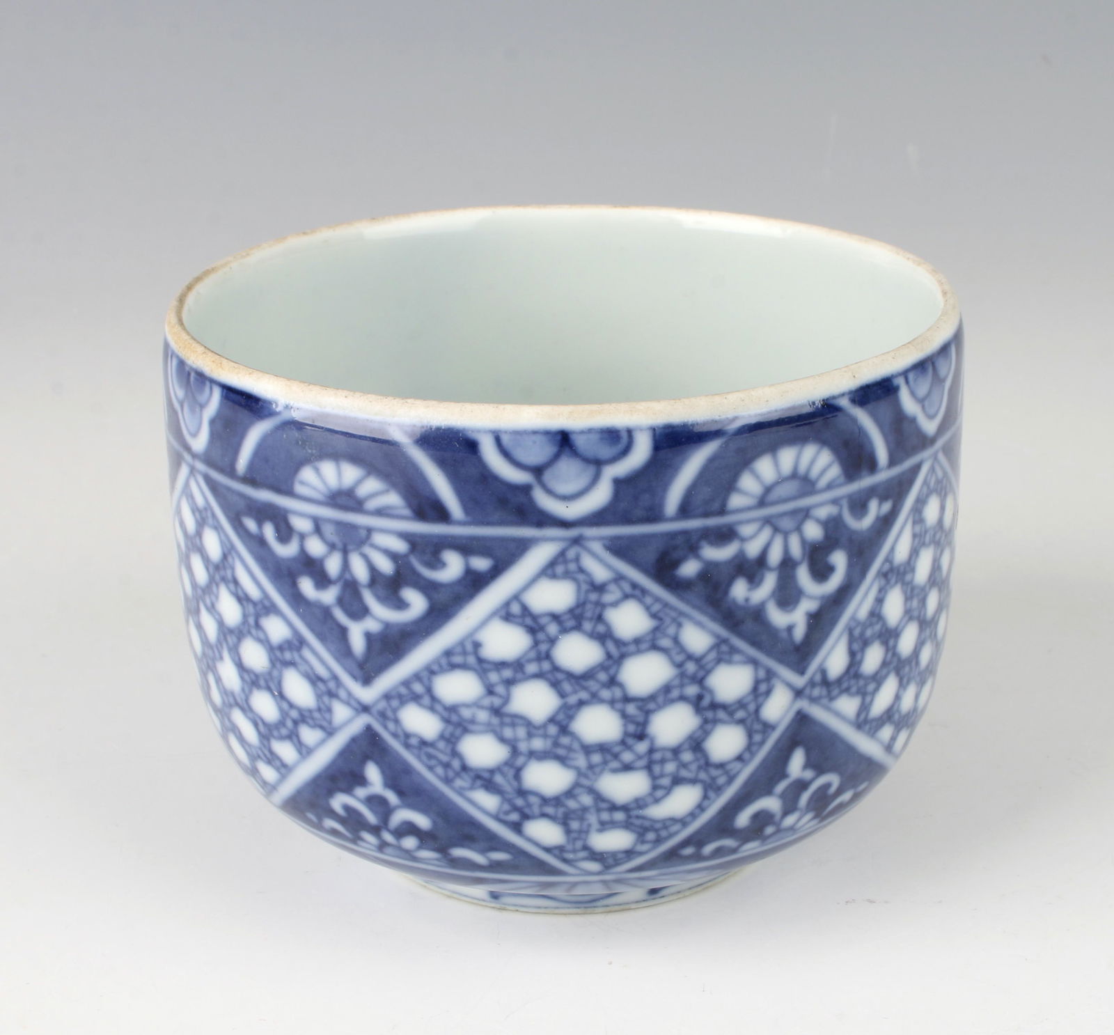 BLUE & WHITE TEA CUP (1 of 5)