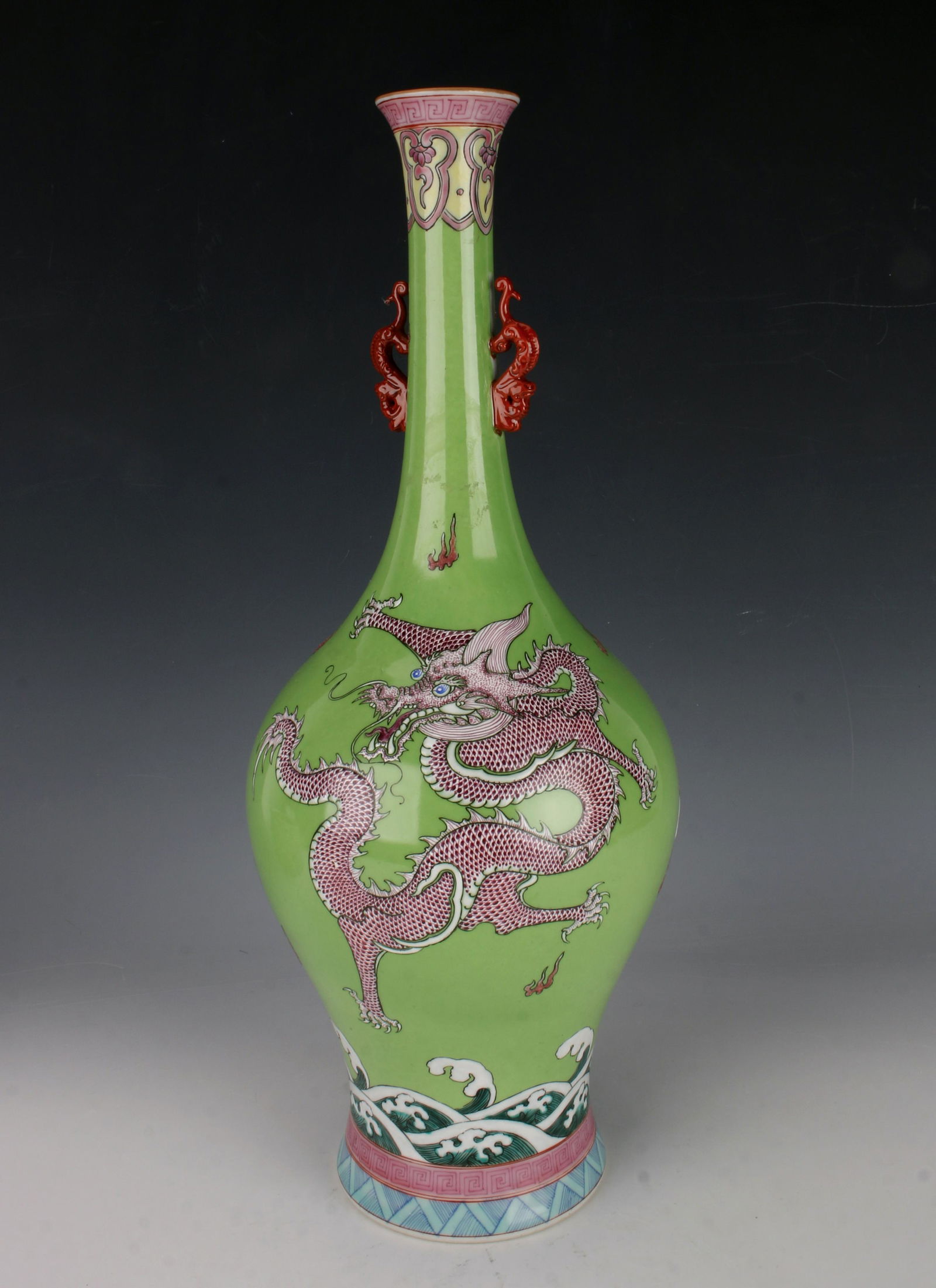 LIME GREEN VASE WITH DRAGONS (1 of 10)
