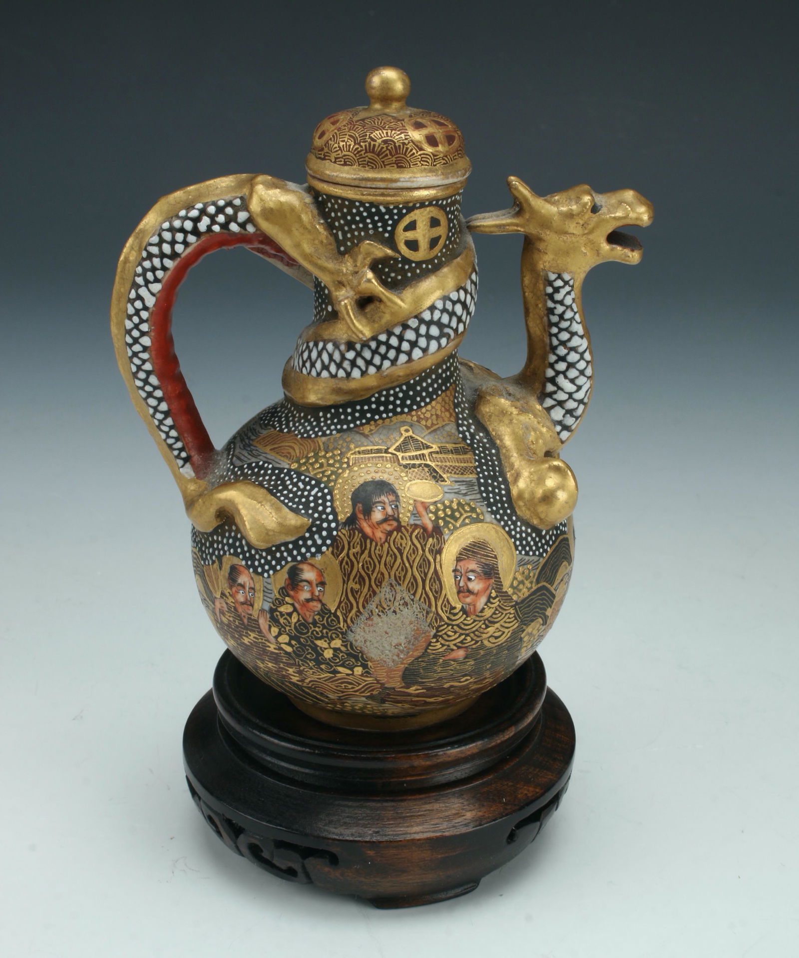 SMALL SATSUMA TEA POT ON STAND (1 of 5)