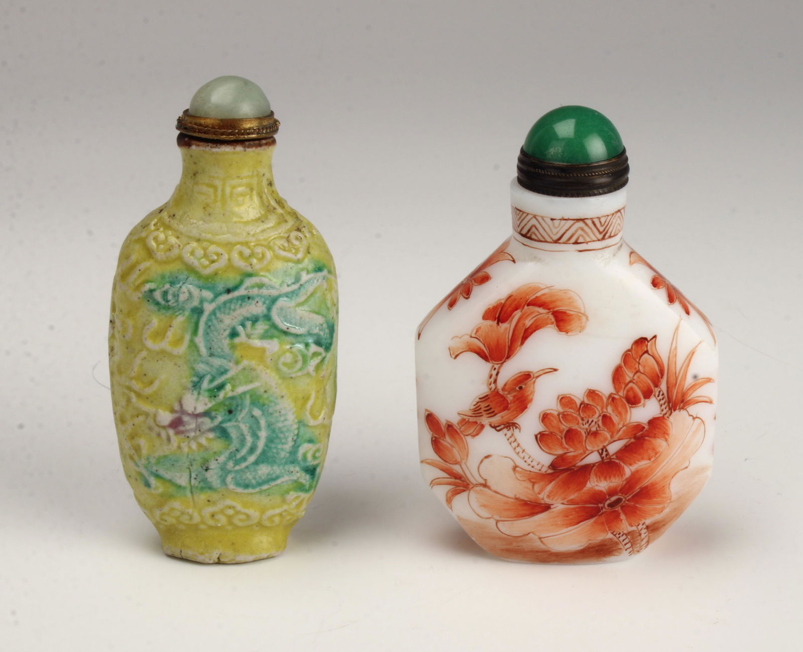 2 PORCELAIN SNUFF BOTTLES (1 of 6)