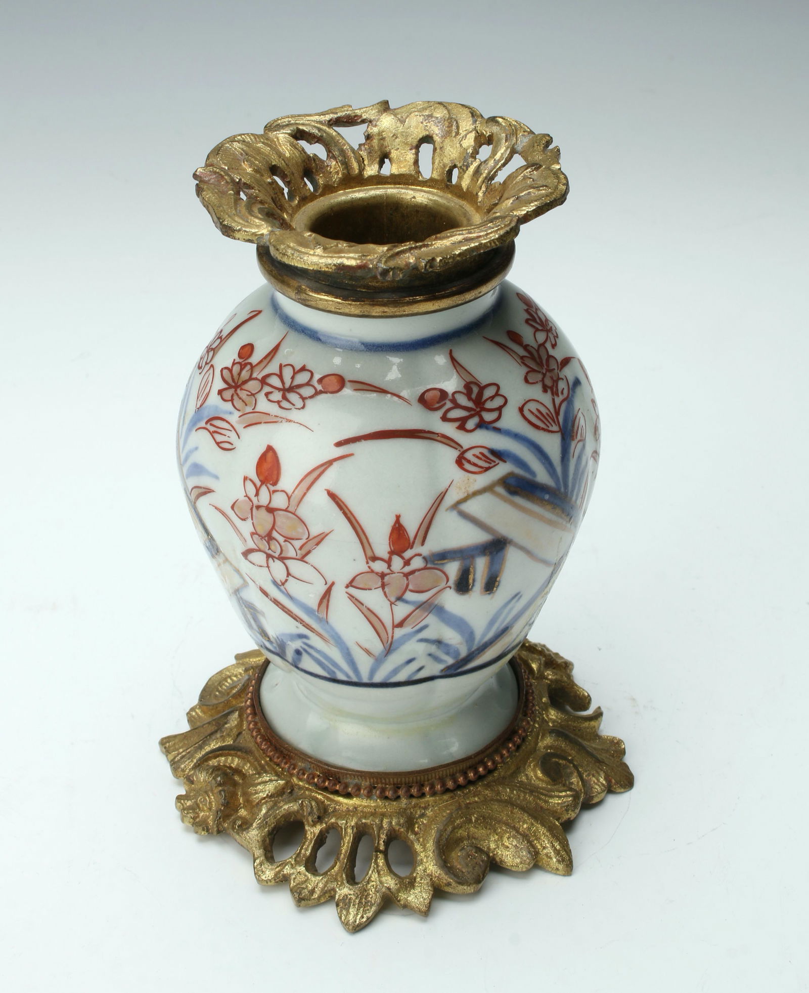 PORCELAIN VASE WITH BRONZE MOUNTS (1 of 4)