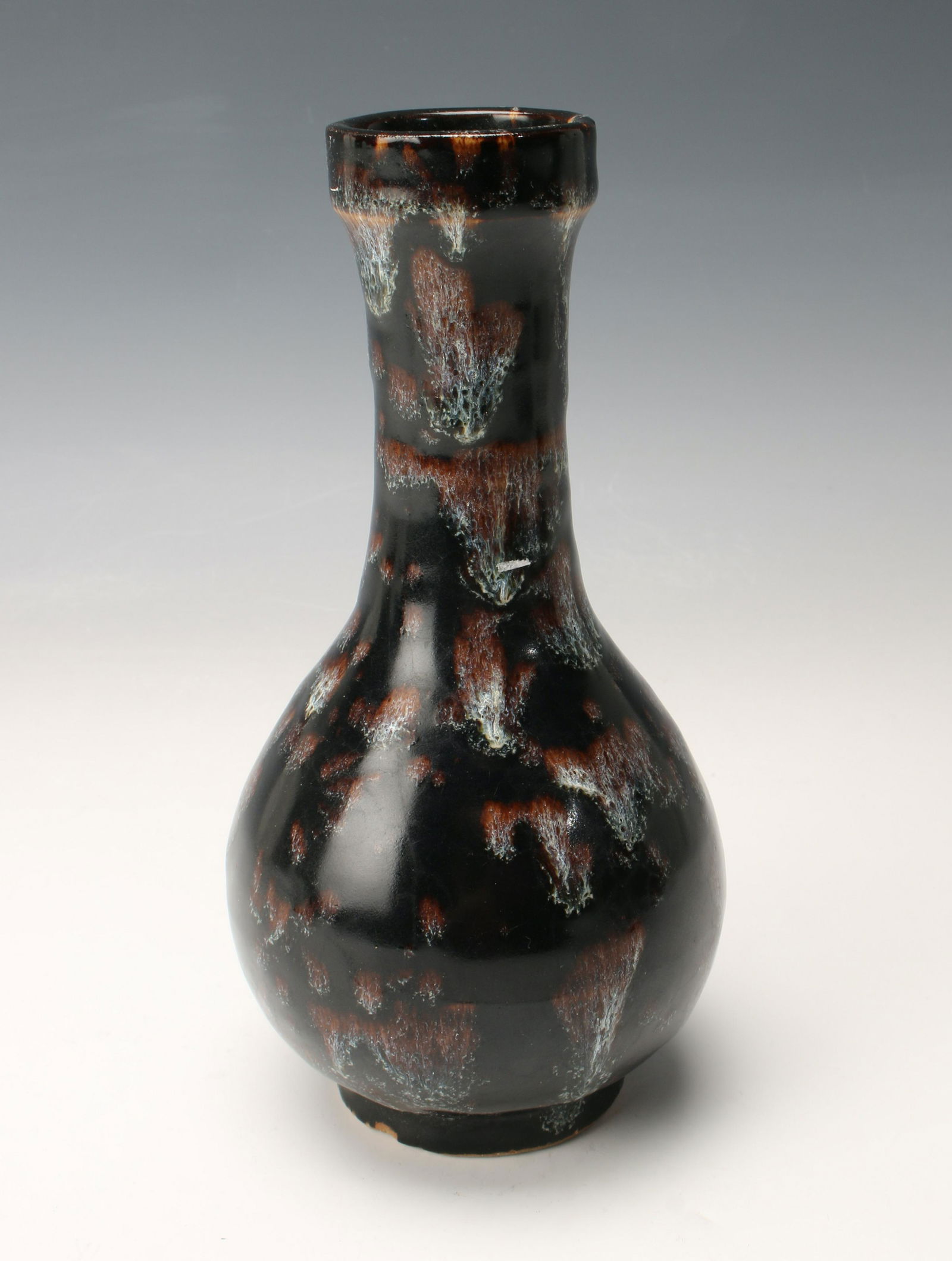 SMALL CHINESE OIL DRIP GLAZE VASE (1 of 5)