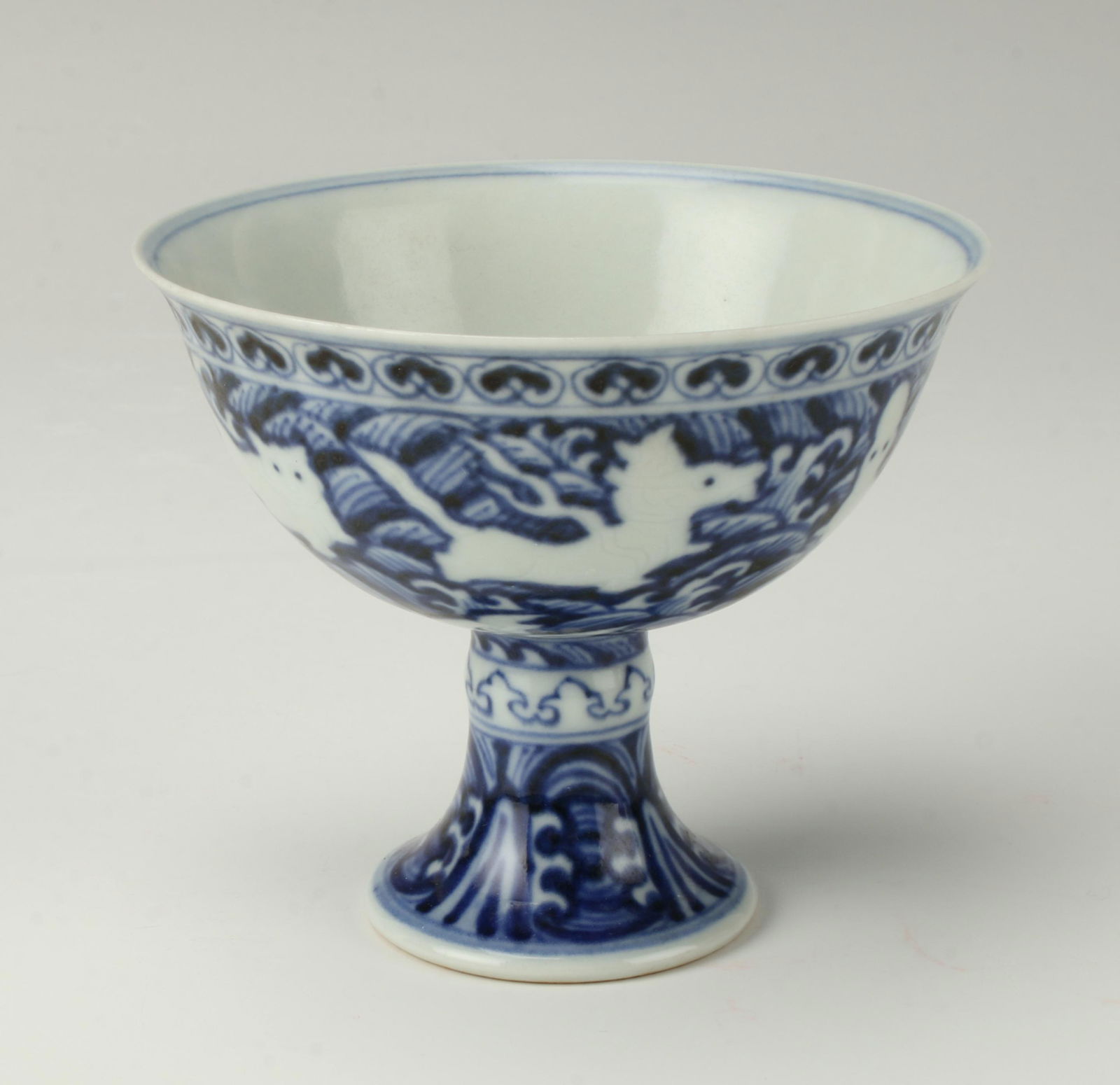 BLUE & WHITE HIGH HEELED ANIMAL CUP (1 of 6)