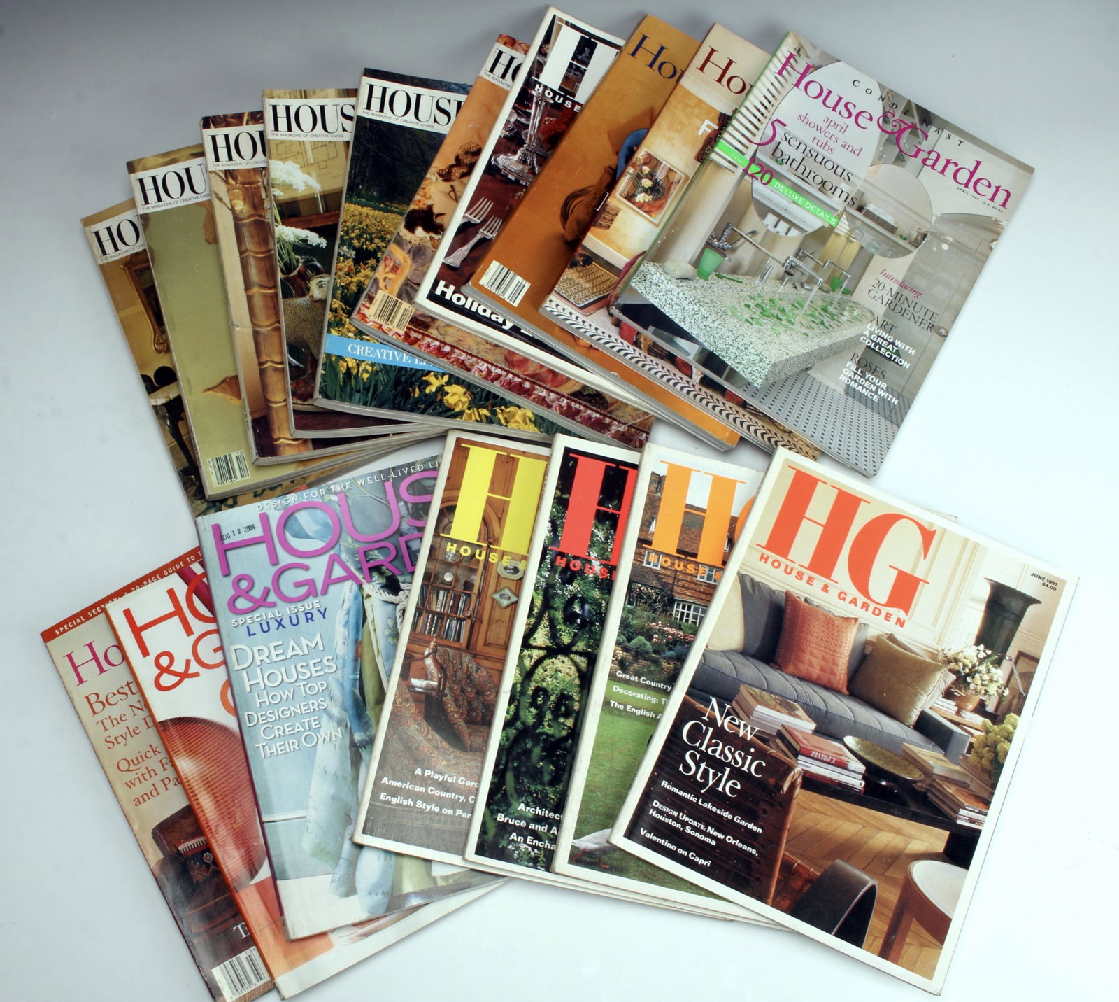 17 HOUSE AND GARDEN MAGAZINES 80S, 90S, 2000S: Lot includes six issues from the 80's, February 1983 to December 1987. Nine issues from the 90's, December 1990 to April 1997. Two issues from the 2000's from March and September 2004. $40 - $80 Pleas