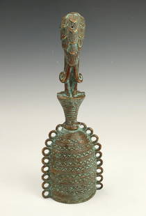 YUROBA BRONZE BELL WITH BIRD NIGERIA: Yuroba Bronze Bell with Bird NigeriaUsed to call people to meeting. Topped with a crested wading