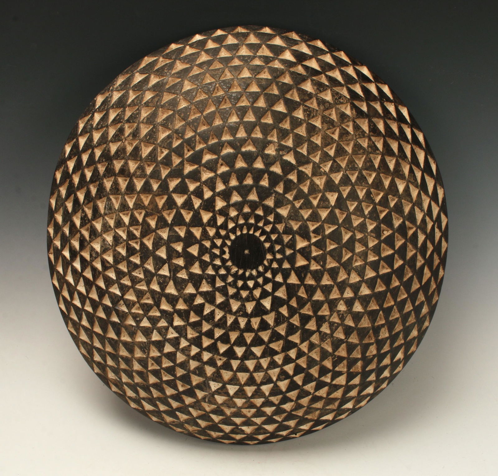 SOUTH AFRICAN ZULU SHIELD (1 of 3)