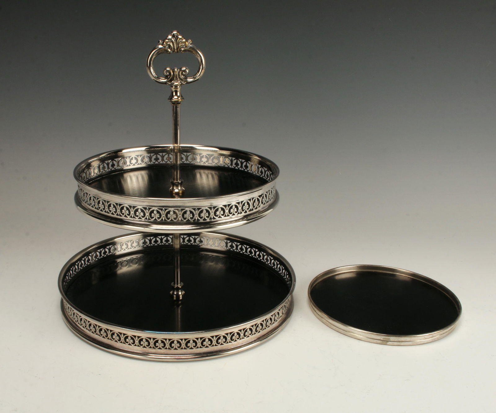 TWO TIERED DESSERT TRAY & GORHAM STERLING TRIVET (1 of 2)
