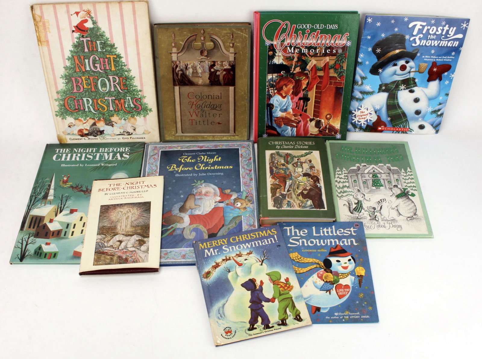 COLLECTION OF VINTAGE CHRISTMAS BOOKS (1 of 2)