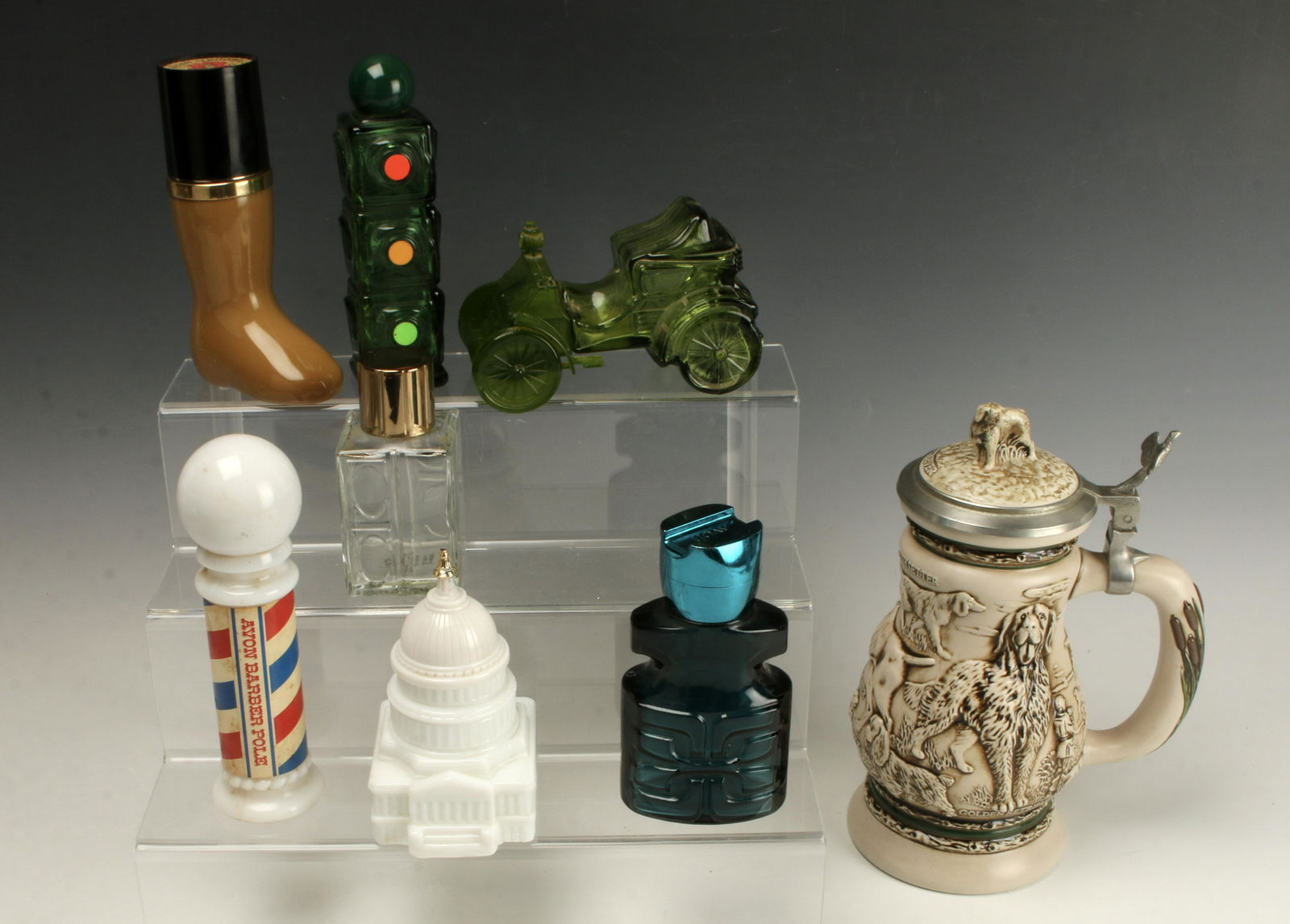 COLLECTION OF AVON PERFUME & COLOGNE BOTTLES (1 of 4)