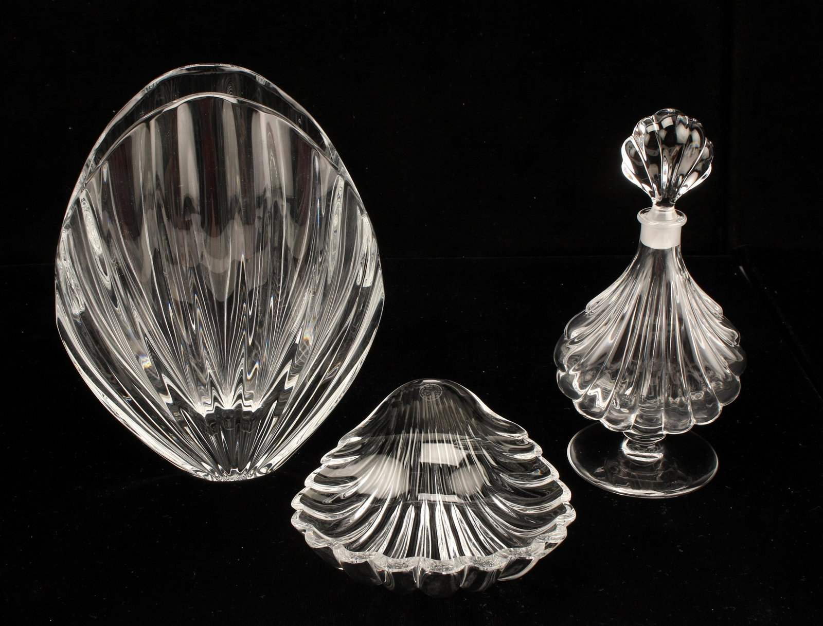 BACCARAT CRYSTAL SHELL PERFUME, VASE, BOWL (1 of 5)