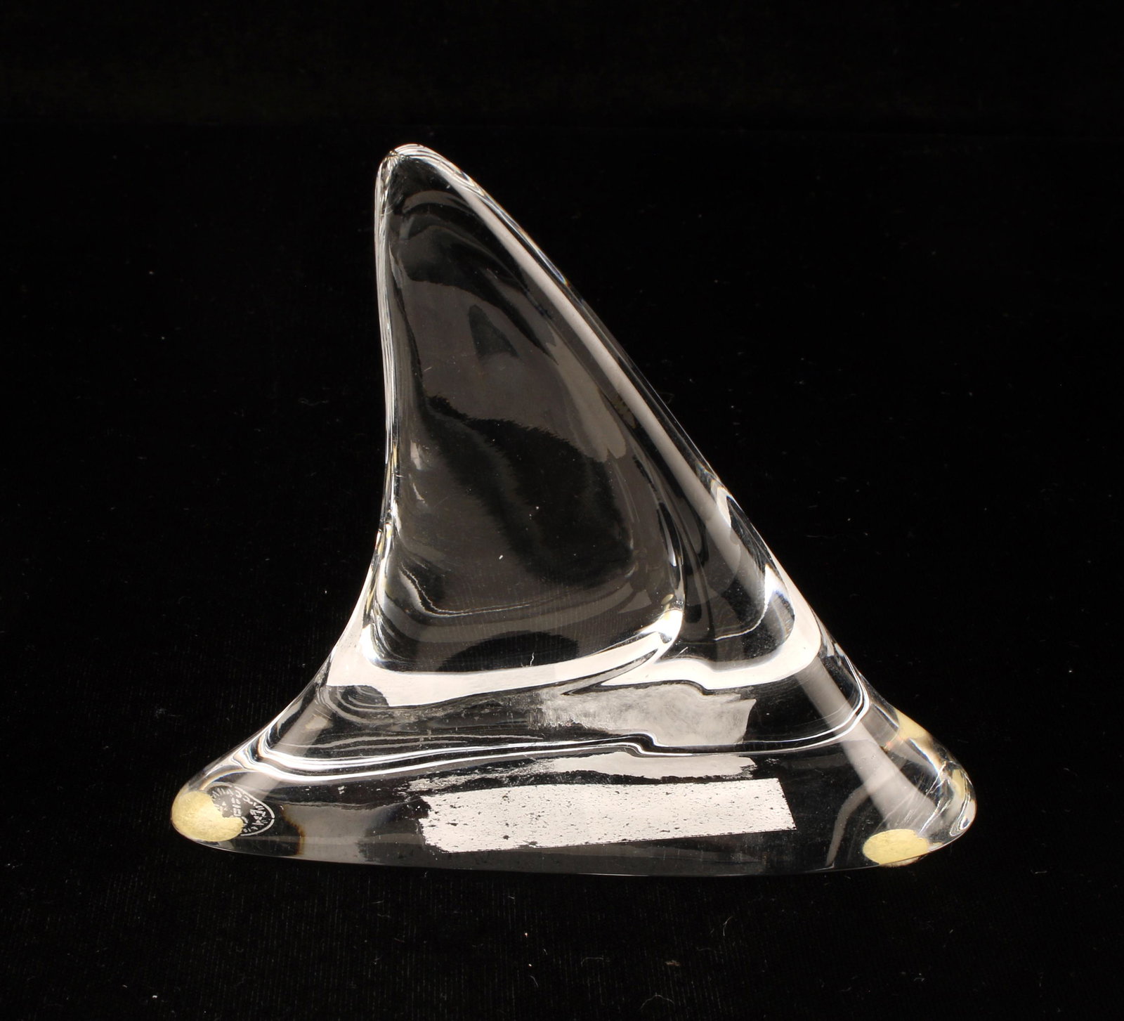 BACCARAT CLEAR CRYSTAL SHARK FIN PAPERWEIGHT (1 of 3)