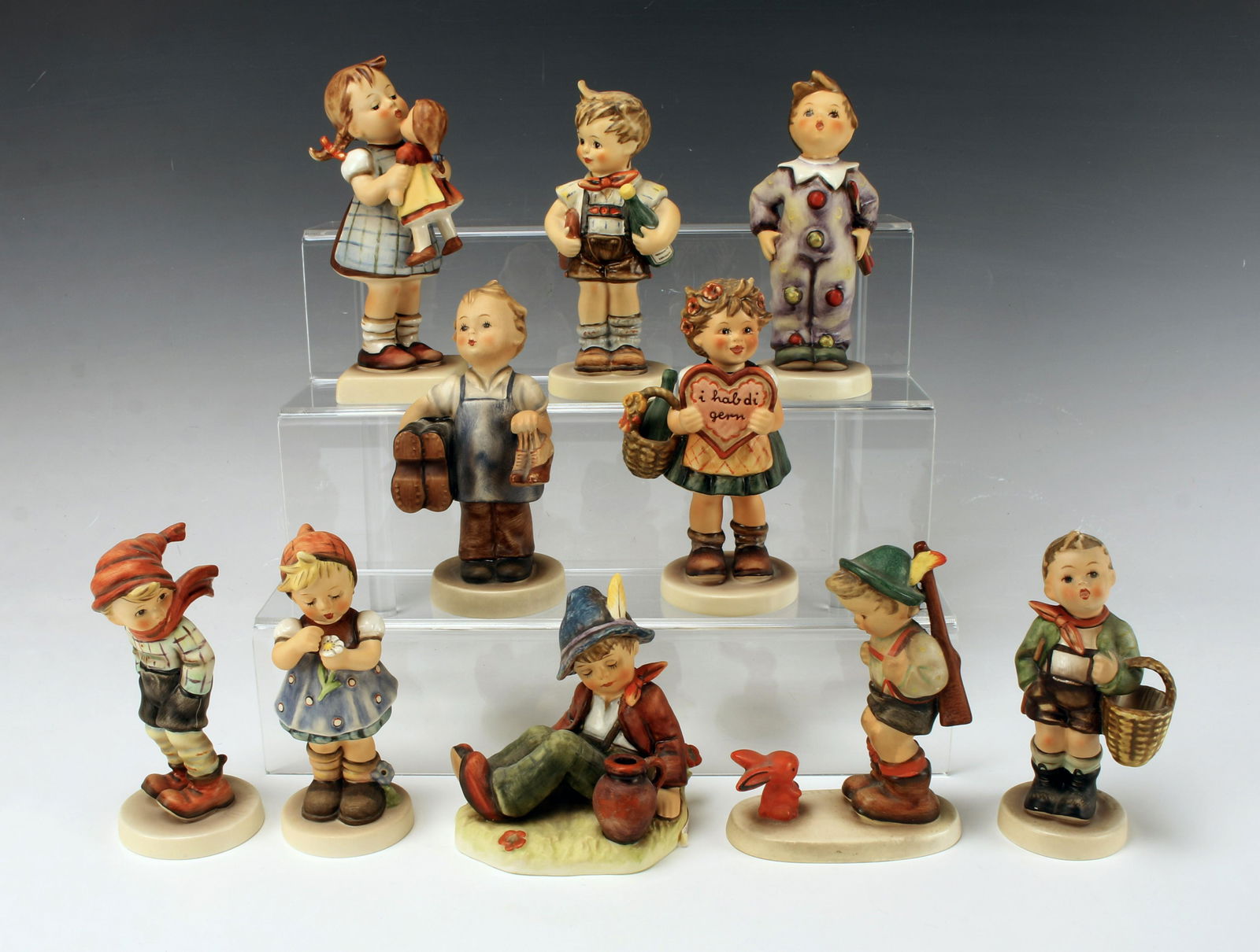 10 HUMMEL FIGURES (1 of 7)