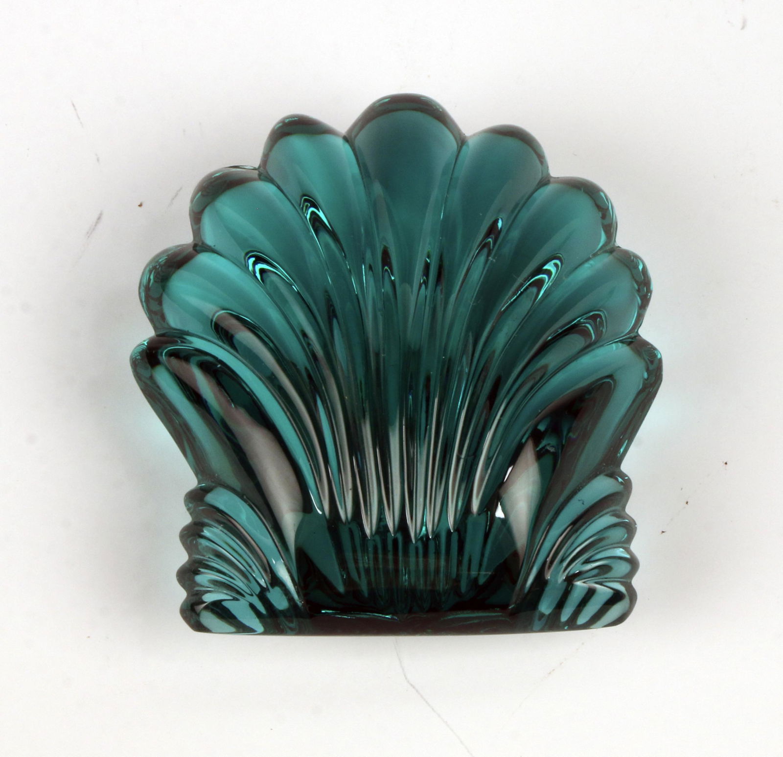 WATERFORD CRYSTAL EMERALD GREEN SCALLOP SHELL (1 of 3)