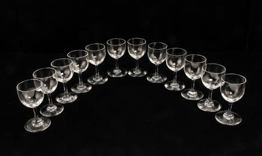 12 BACCARAT CRYSTAL CORDIAL GLASSES: 12 BACCARAT CRYSTAL CORDIAL GLASSES Small Baccarat crystal cordial glasses, marked on the bottom. 3 1/4" Shipping: