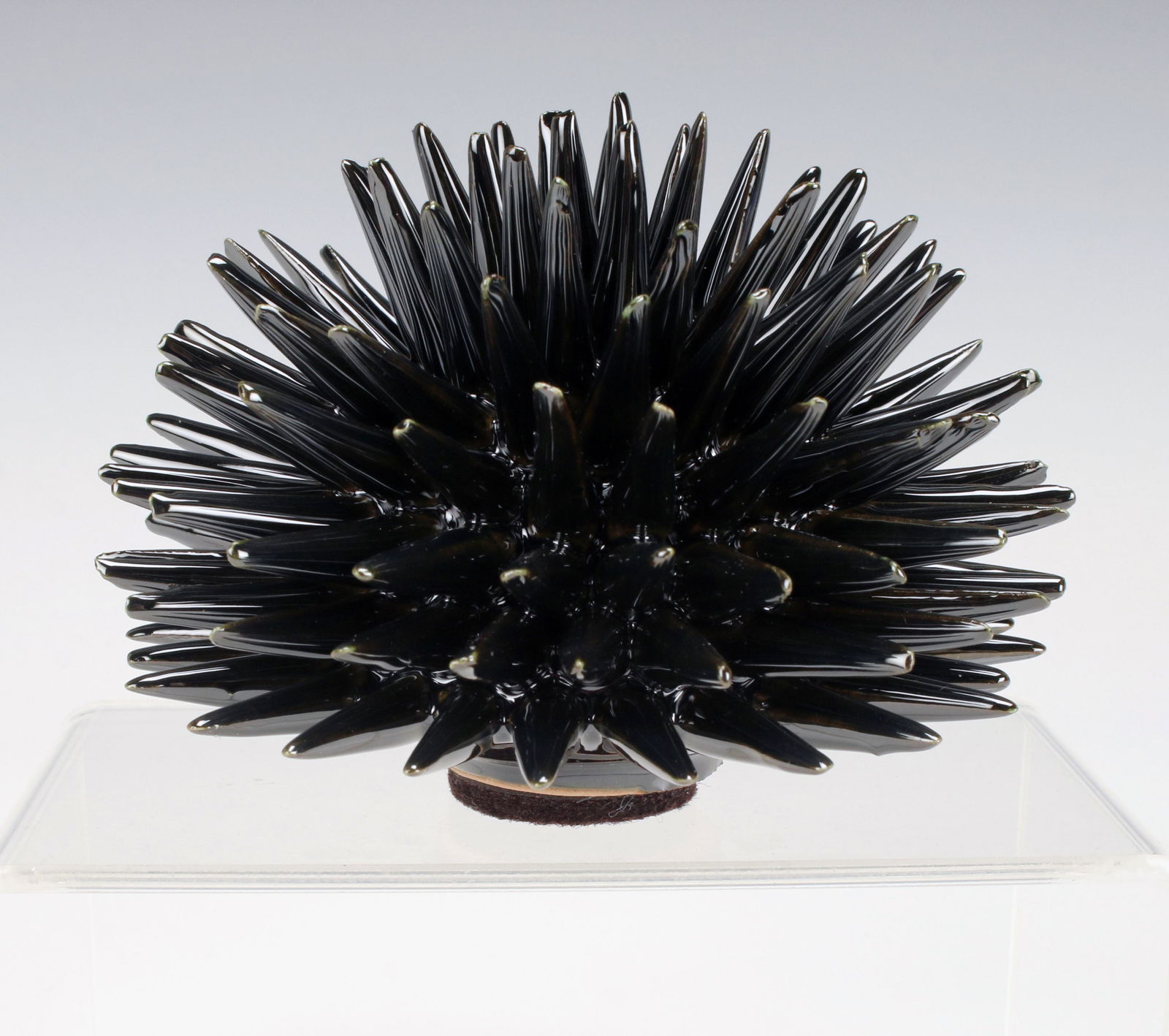 RICCIO CAPRESE PERFUME BOTTLE TOP IN BOX (1 of 2)