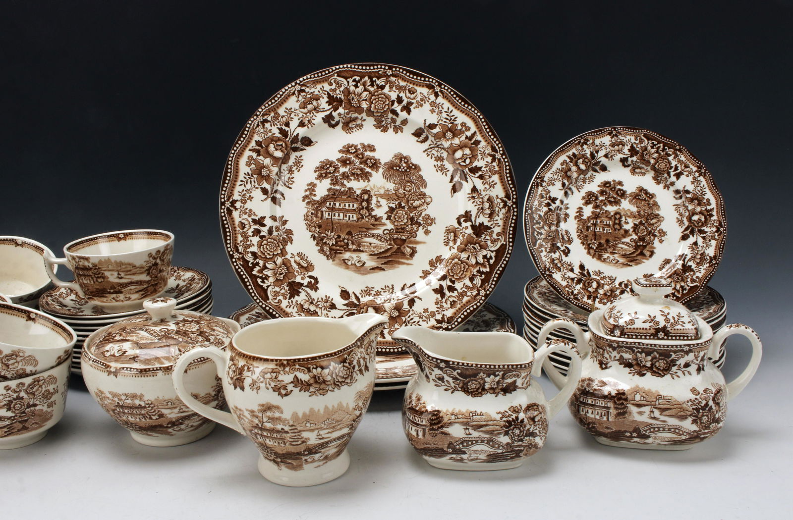 ALFRED MEAKIN TONQUIN BROWN TRANSFERWARE DISHES (1 of 4)