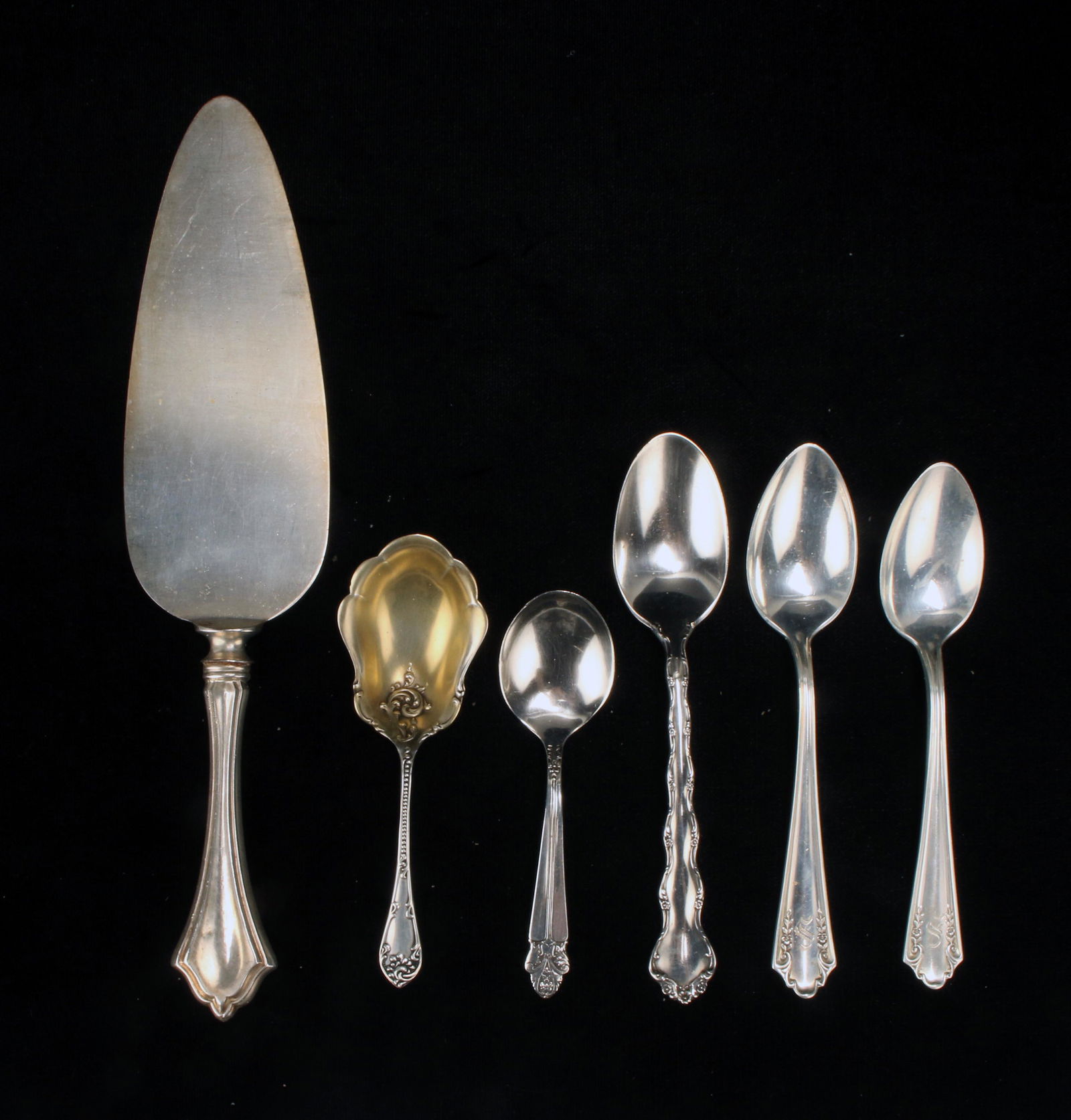 6 PIECES OF STERLING SILVERWARE (1 of 4)