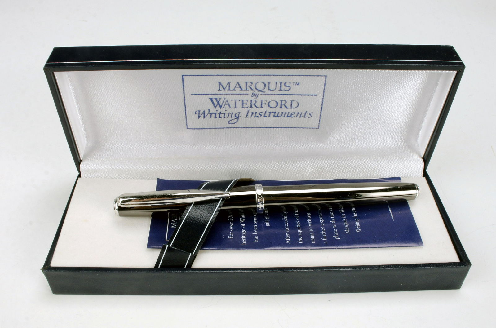 WATERFORD MARQUIS BALL POINT PEN IN GIFT BOX (1 of 2)