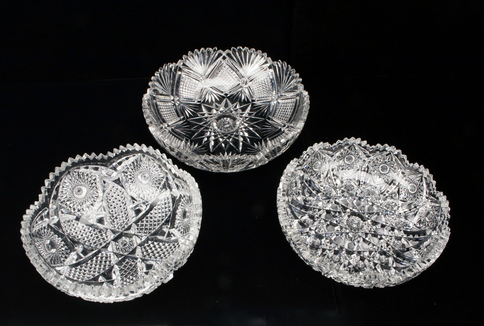 3 FINE CUT CRYSTAL BOWLS (1 of 4)