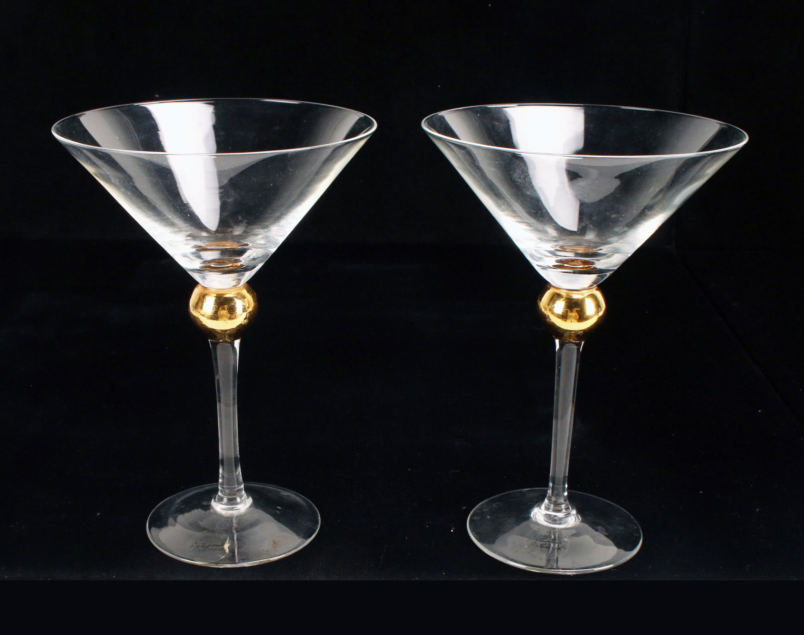 PAIR LARGE ART DECO STYLE MARTINI GLASSES (1 of 3)