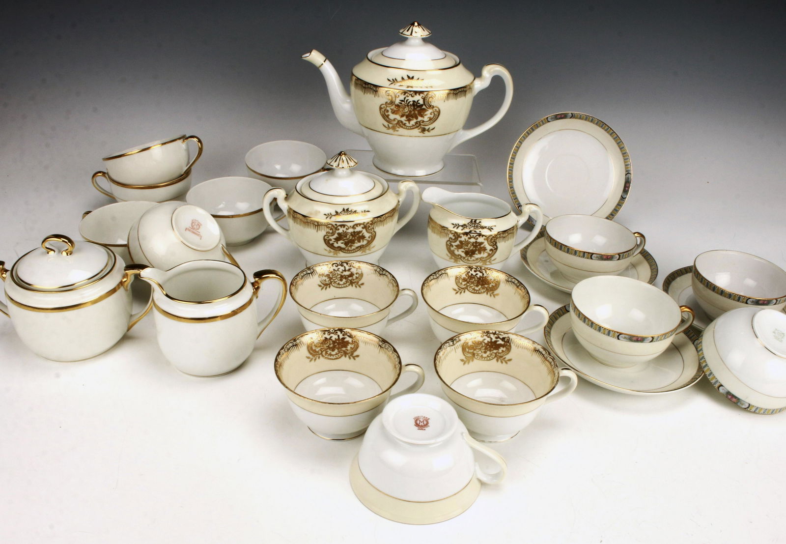 NORITAKE & OTHER JAPANESE PORCELAIN TEA SETS & MORE (1 of 11)