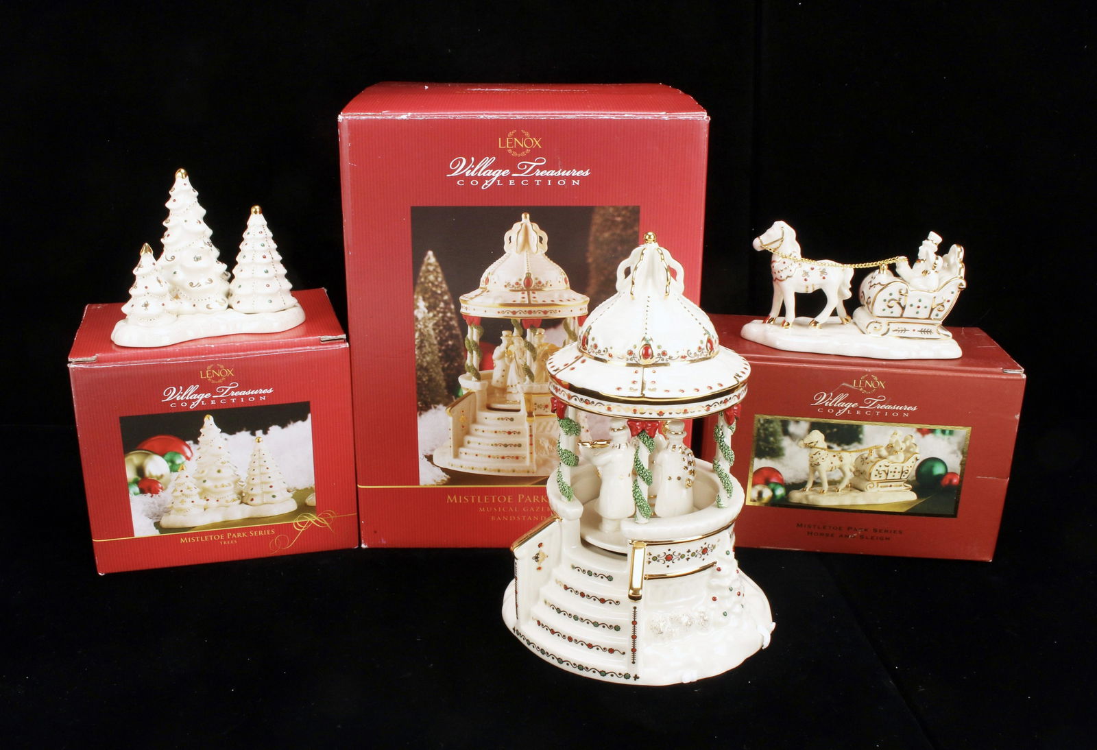 THREE PIECES OF THE LENOX MISTLETOE PARK SERIES (1 of 8)