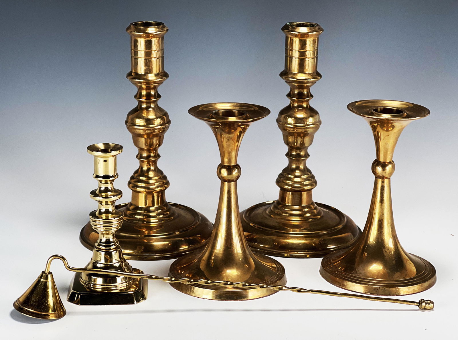 LOT OF BRASS CANDLESTICKS AND SNUFFER (1 of 3)