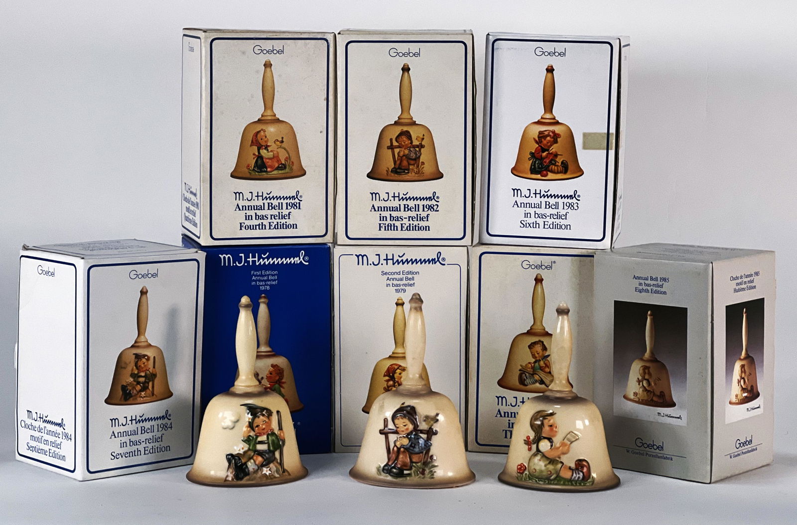 EIGHT GOEBEL HUMMEL BELLS IN BOXES 1978 - 1985 (1 of 5)