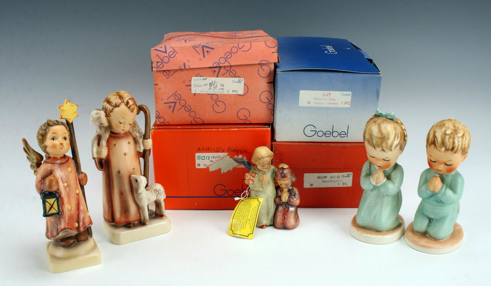 5 ANGELIC AND PRAYING HUMMELS TMK-5 AND 6 (1 of 10)