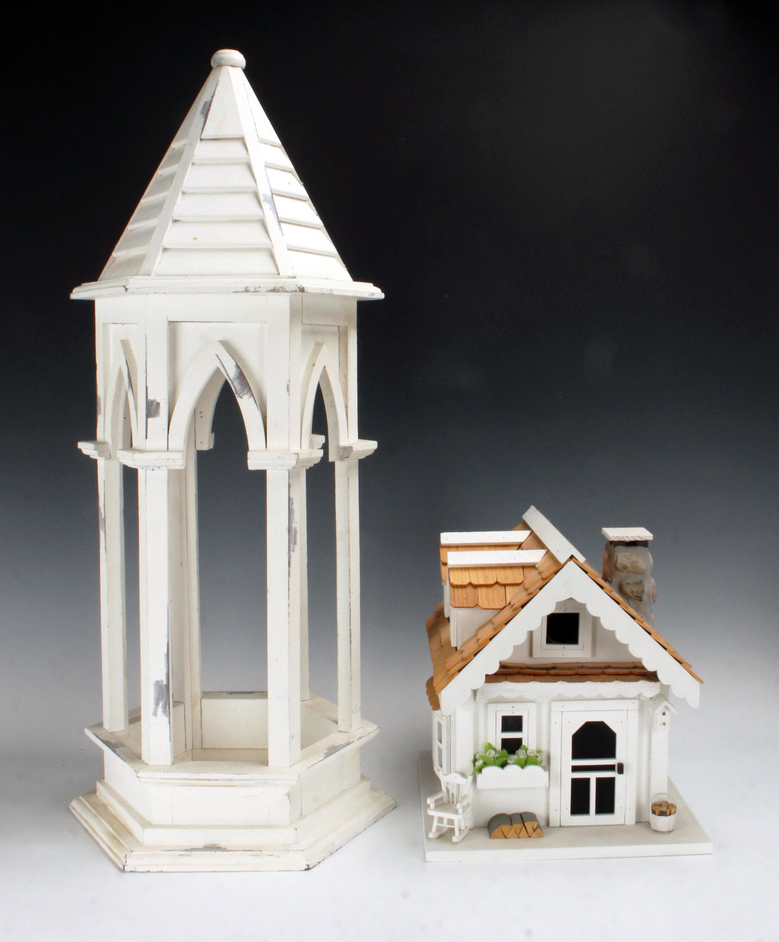 COUNTRY NESTS DECORATIVE HOUSE & TALL GAZEBO: COUNTRY NESTS DECORATIVE HOUSE & TALL GAZEBO The house is marked Country Nests, Tranquility model. Gazebo has Gothic arches, and is unmarked (missing finial).