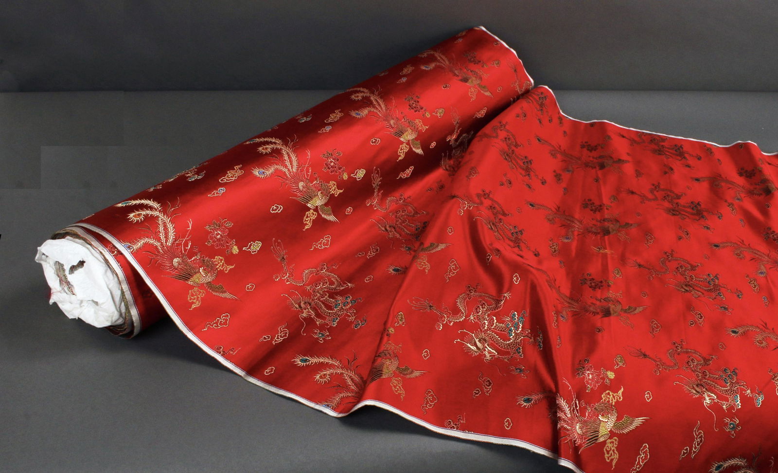 BOLT OF CHINESE SILK DRAGON PHOENIX EMBROIDERY FABRIC (1 of 5)