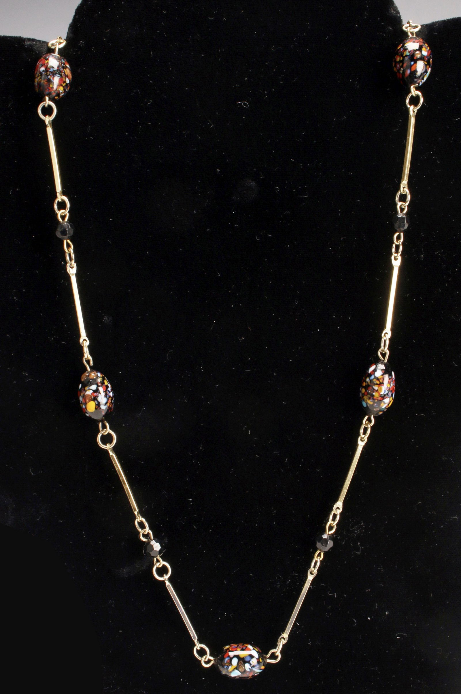VENETIAN MURANO MILLIFIORE GLASS BEAD NECKLACE (1 of 4)