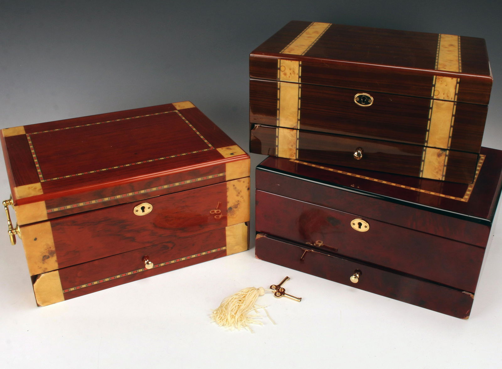 3 WOODEN LACQUER JEWELRY BOXES (1 of 7)
