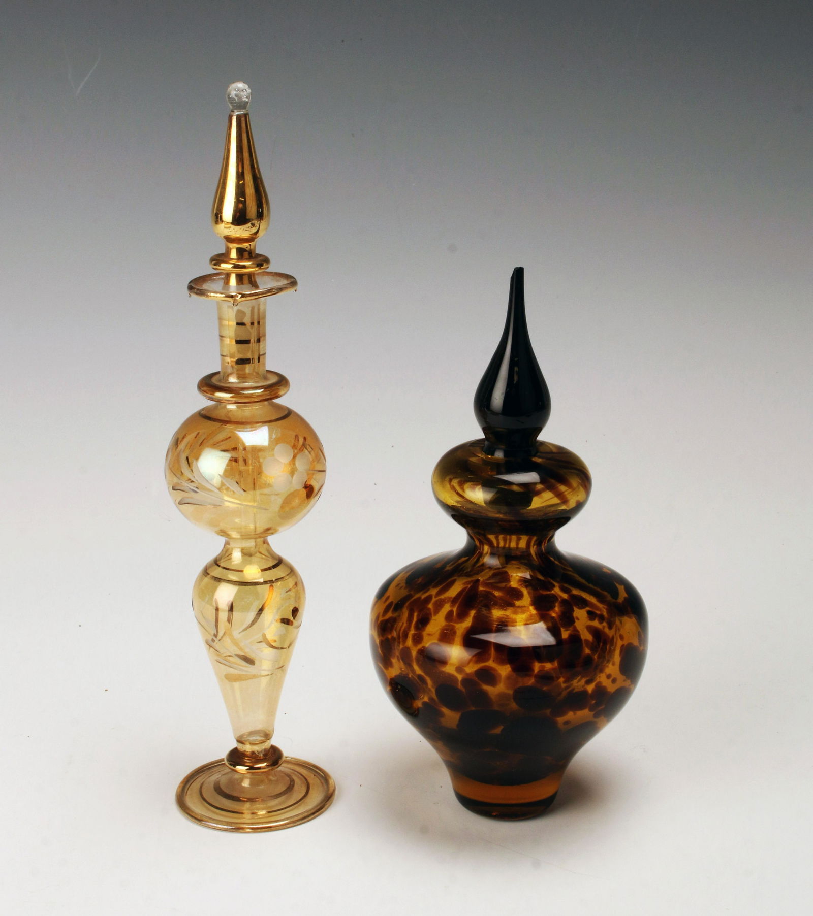 VINTAGE GLASS PERFUME BOTTLES (1 of 4)