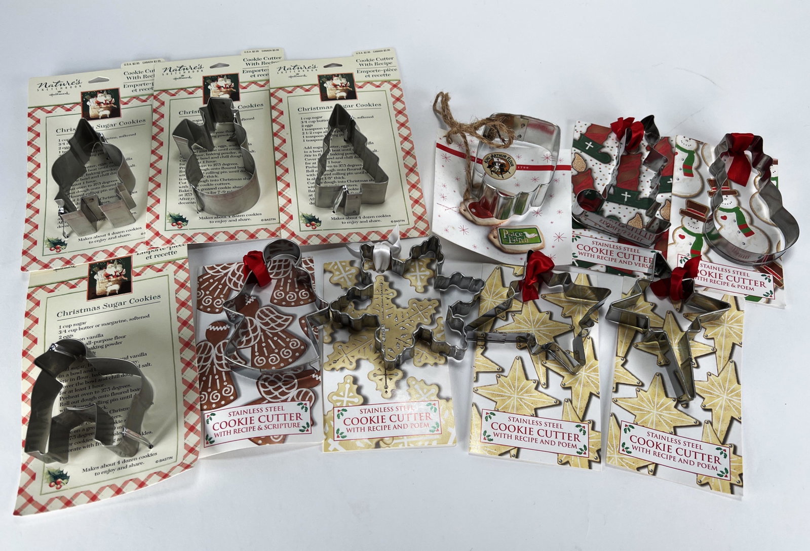 HALLMARK & BOB SIEMON STAINLESS XMAS COOKIE CUTTERS: HALLMARK & BOB SIEMON STAINLESS XMAS COOKIE CUTTERS Hallmark Nature's Sketchbook sugar cookie cutters with recipe on card. Stainless steel cookie cutters with recipe by Bob Siemon De