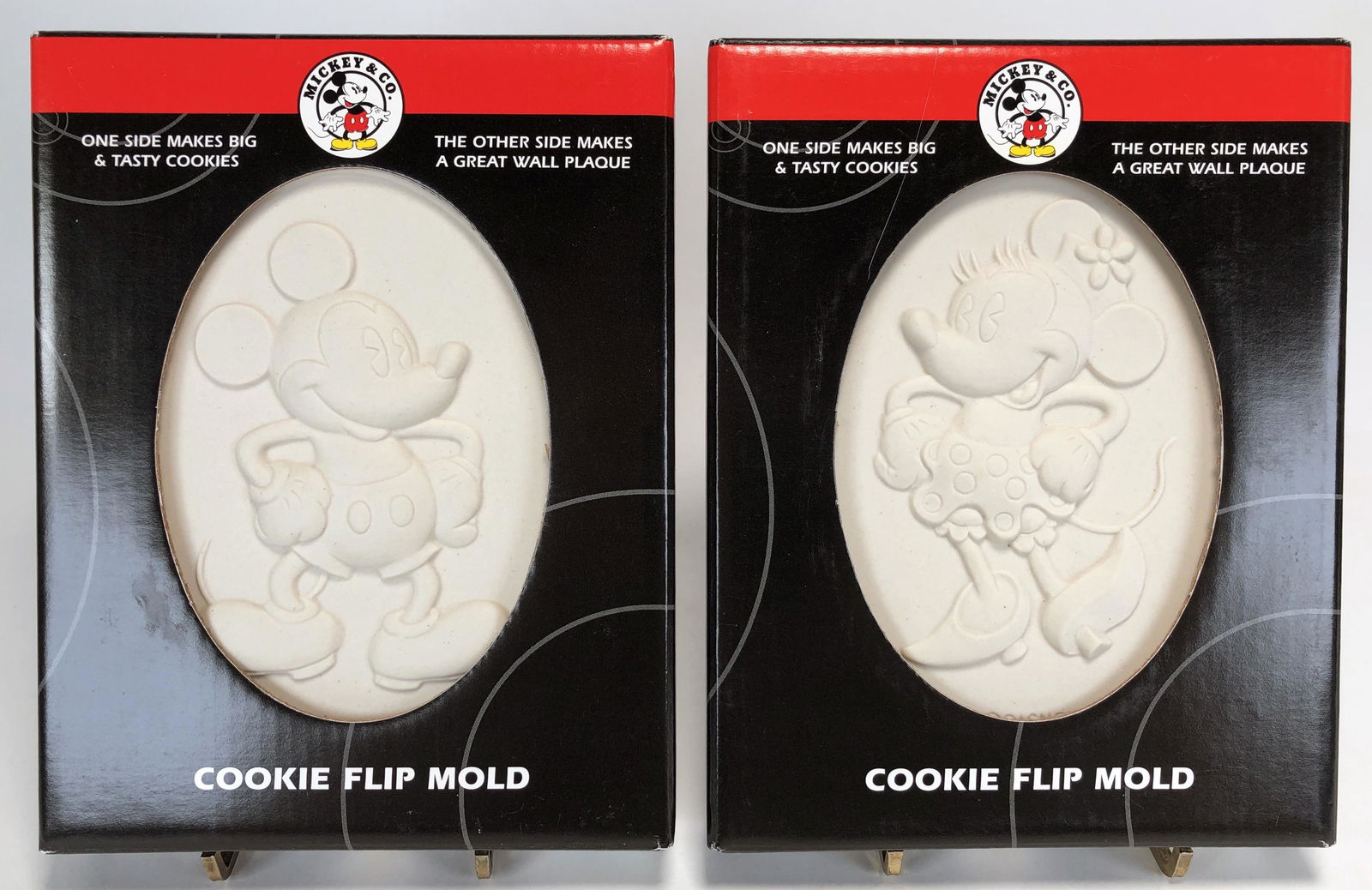 MICKEY & MINNIE MOUSE CERAMIC COOKIE FLIP MOLDS IN BOX (1 of 2)