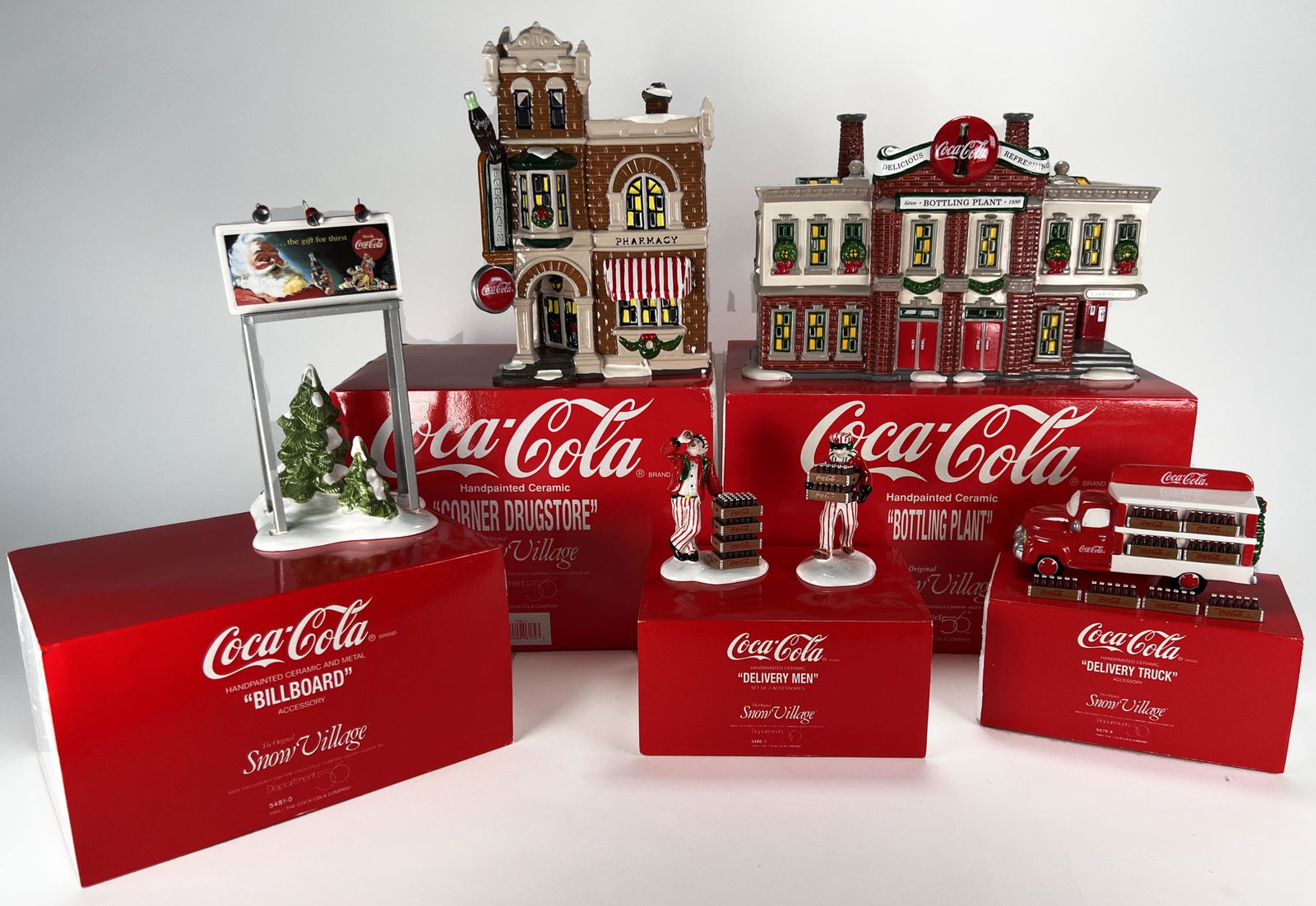 COCA COLA DEPARTMENT 56 CERAMIC SNOW VILLAGE LOT IN (1 of 6)