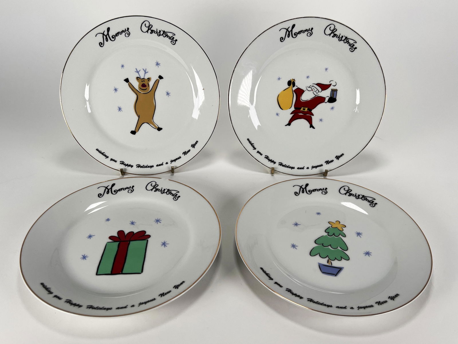 FOUR MERRY BRITE CHRISTMAS DISHES (1 of 5)