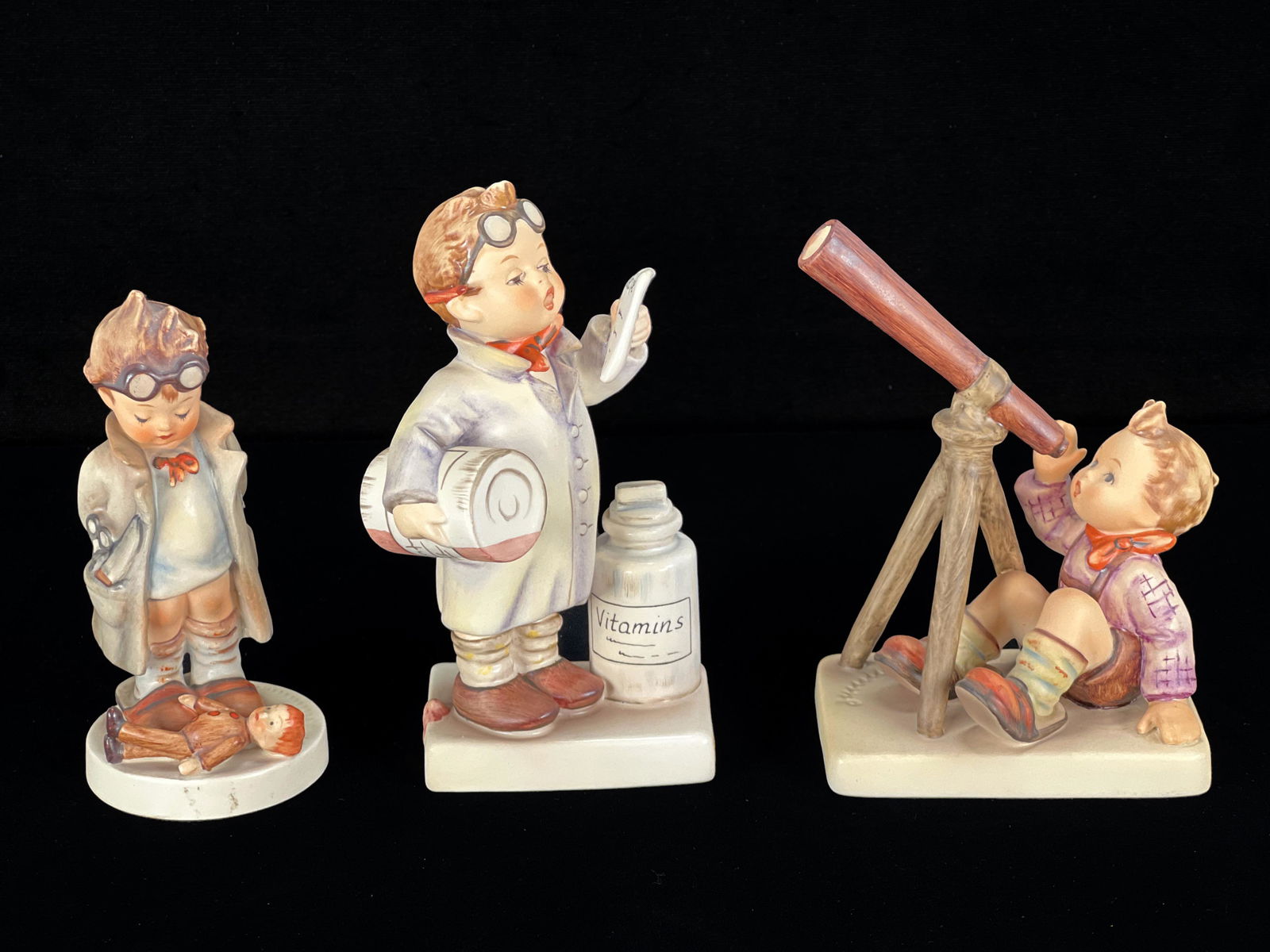 THREE SCIENTIFIC GOEBEL HUMMELS TMK-2 AND TMK-6 (1 of 5)