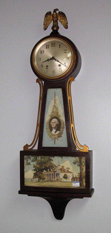 Banjo clock : An early 20th century key wind pendulum banjo clock commemorating George Washington and Mt. Vernon.
