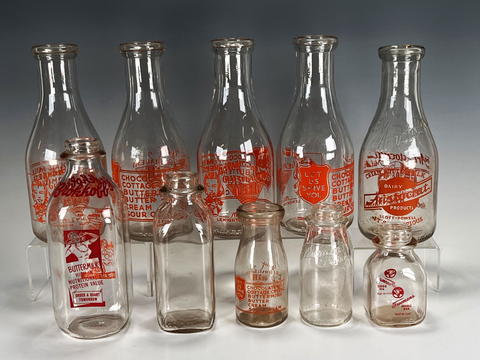 VINTAGE GLASS MILK BOTTLES GERSTLAIERS (1 of 6)