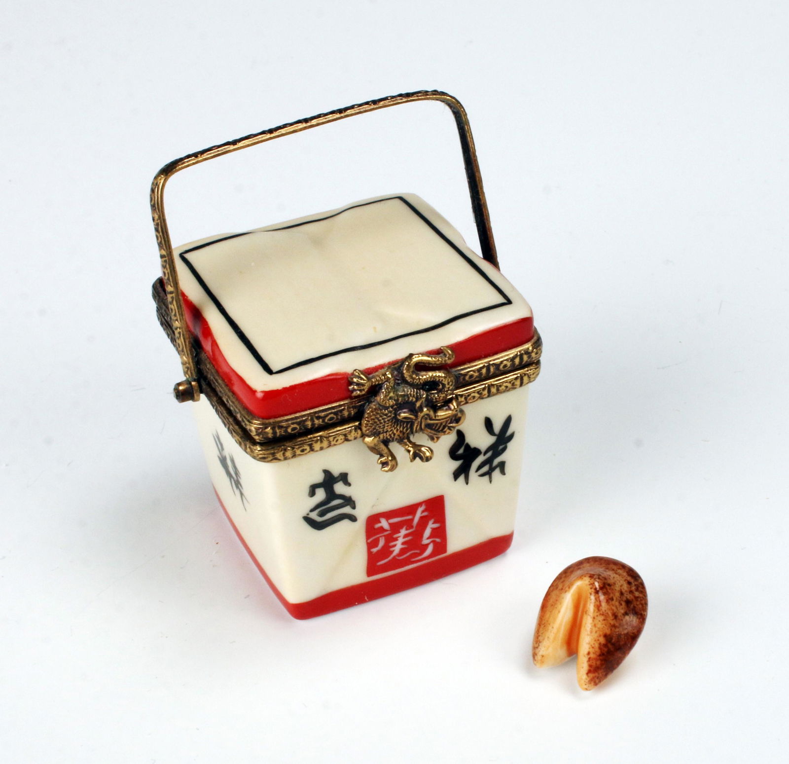 LIMOGES ROCHARD PORCELAIN CHINESE TAKE OUT BOX (1 of 5)