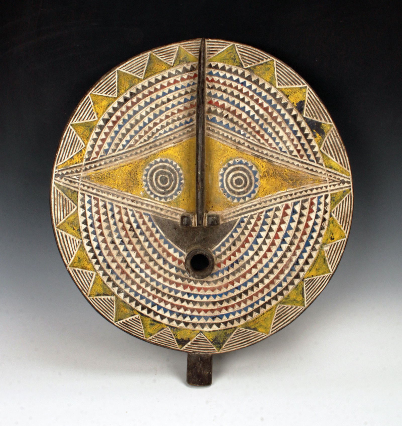 BIG FLAT MASK BOBO (1 of 4)